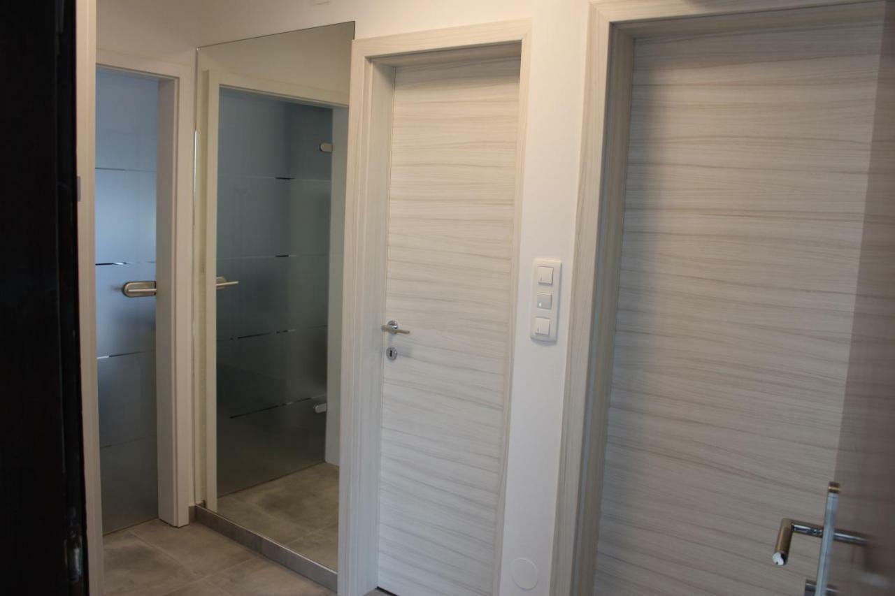 Apbovec Apartman Kültér fotó